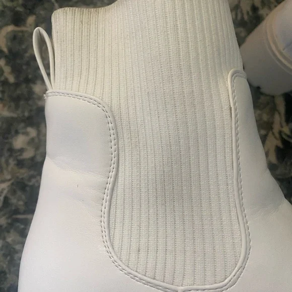Women’s chunky white faux leather boots size 7.5 outdoors cabincore gorpcore - Picture 10 of 10